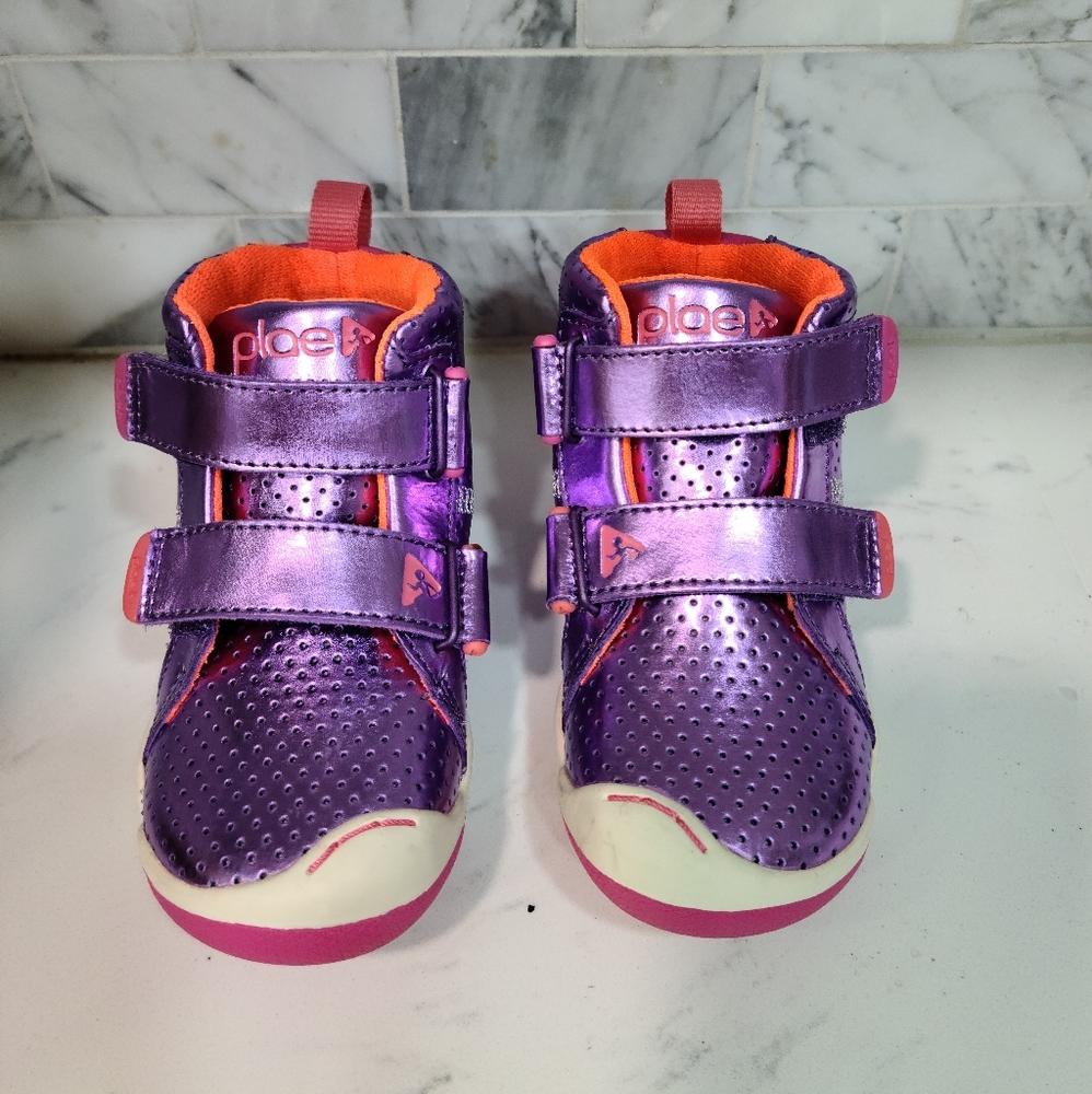 New PLAE Max metallic leather shoes size 8